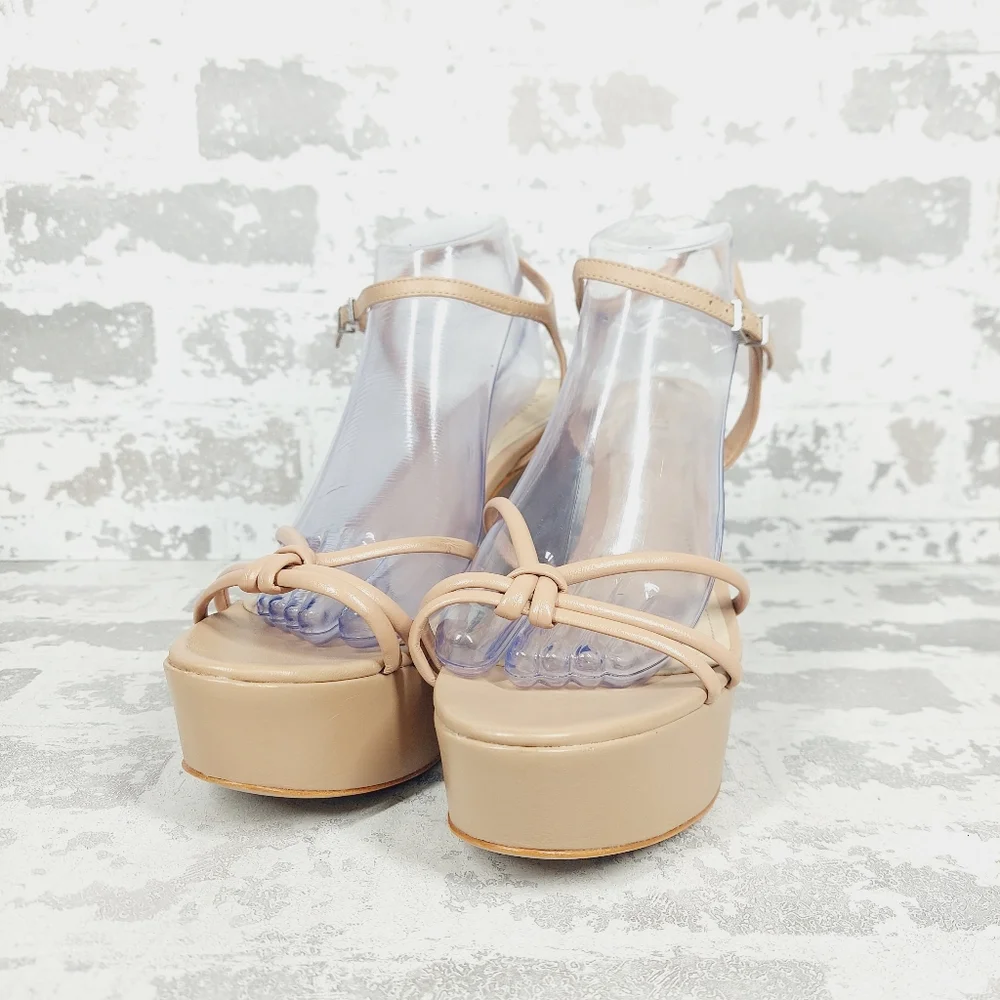 Women’s Chunky Platform Sandals in Nude